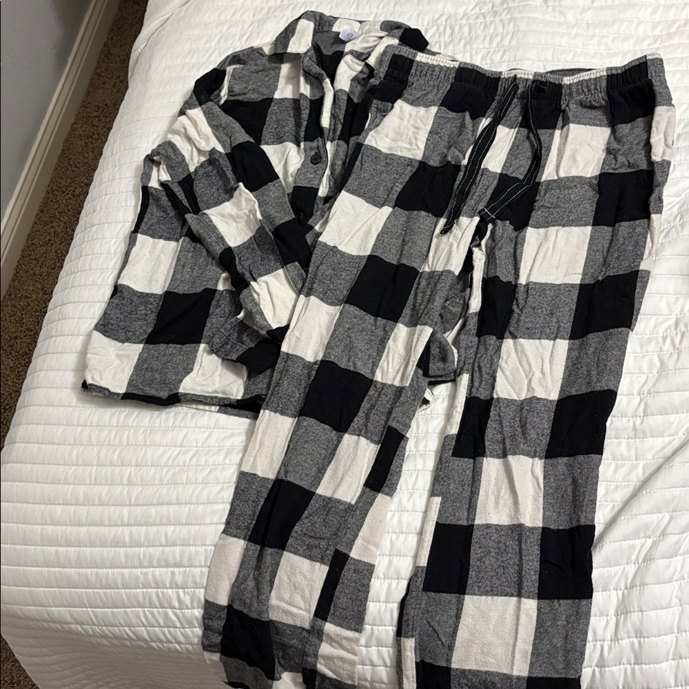 Old Navy Monochrome Plaid Sleepwear